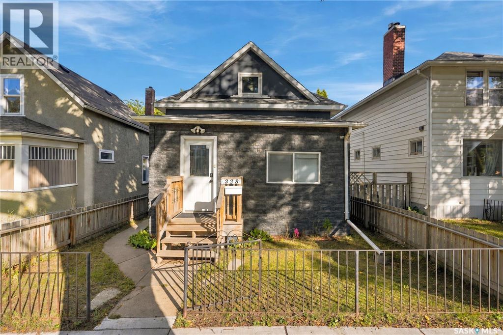 328 I Avenue S, Saskatoon