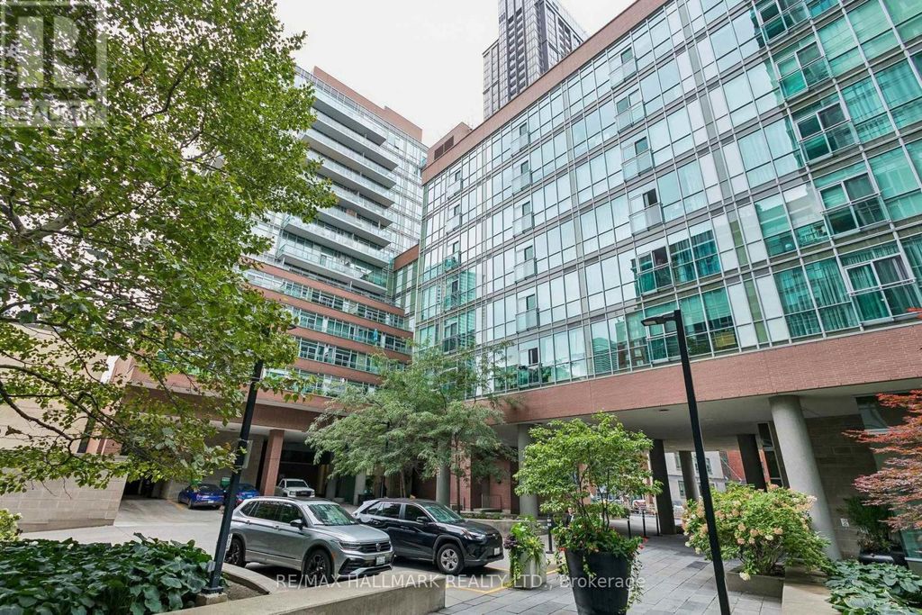 1202 - 116 George Street, Toronto (moss Park)