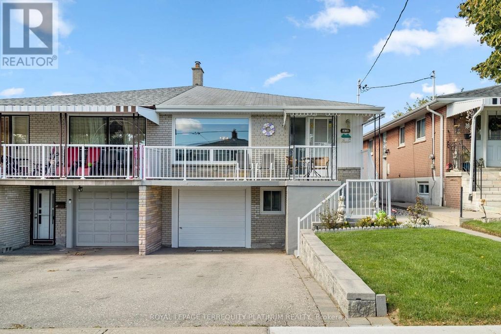 32 Buckland Road, Toronto (glenfield-Jane Heights)