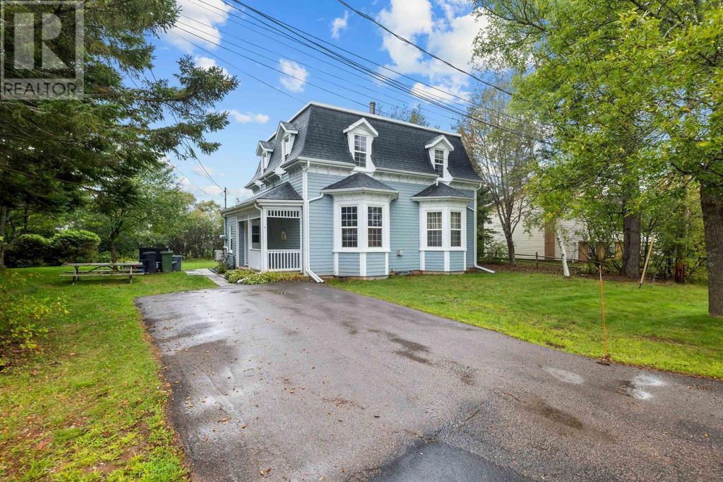 7 Barrymore Court, Charlottetown