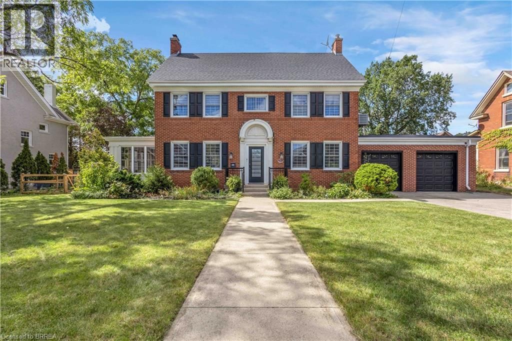 11 Hawarden Avenue, Brantford