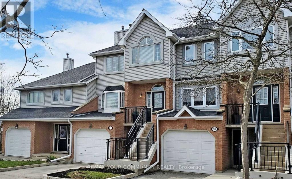 31 - 310 Christopher Drive, Cambridge