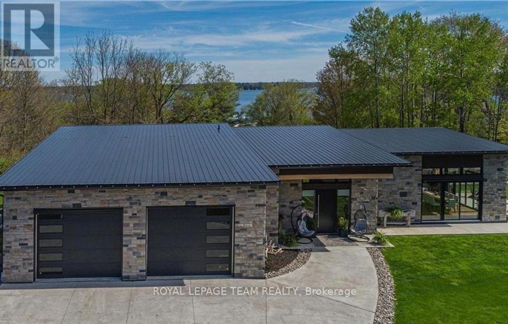8 Headlands Way, Leeds And The Thousand Islands