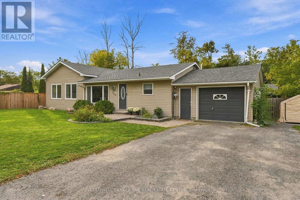 968 Metro Road N, Georgina (historic Lakeshore Communities)