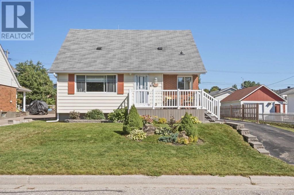 260 Mississagua Ave, Elliot Lake