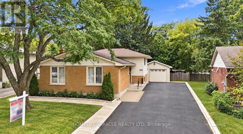 365 Blue Forest Drive, London North (north I)