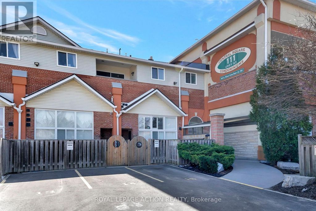 212 - 111 Grey Street, Brantford