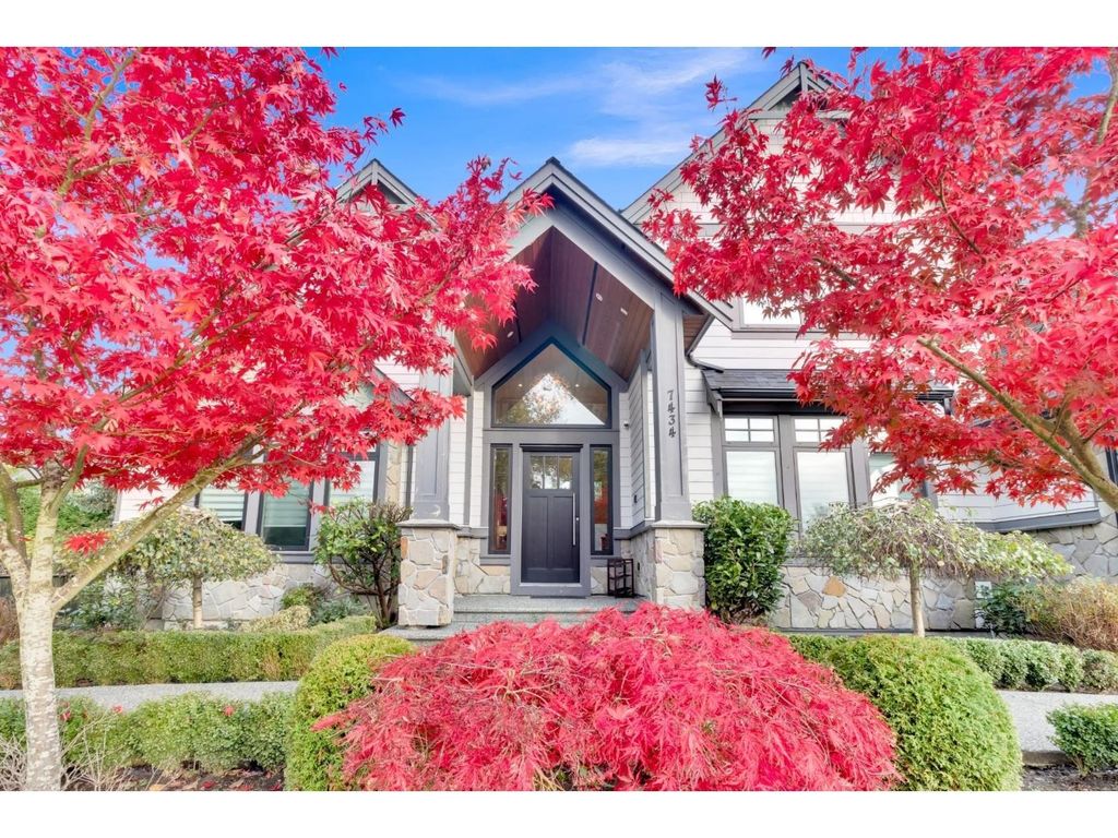 7434 202a Street, Langley