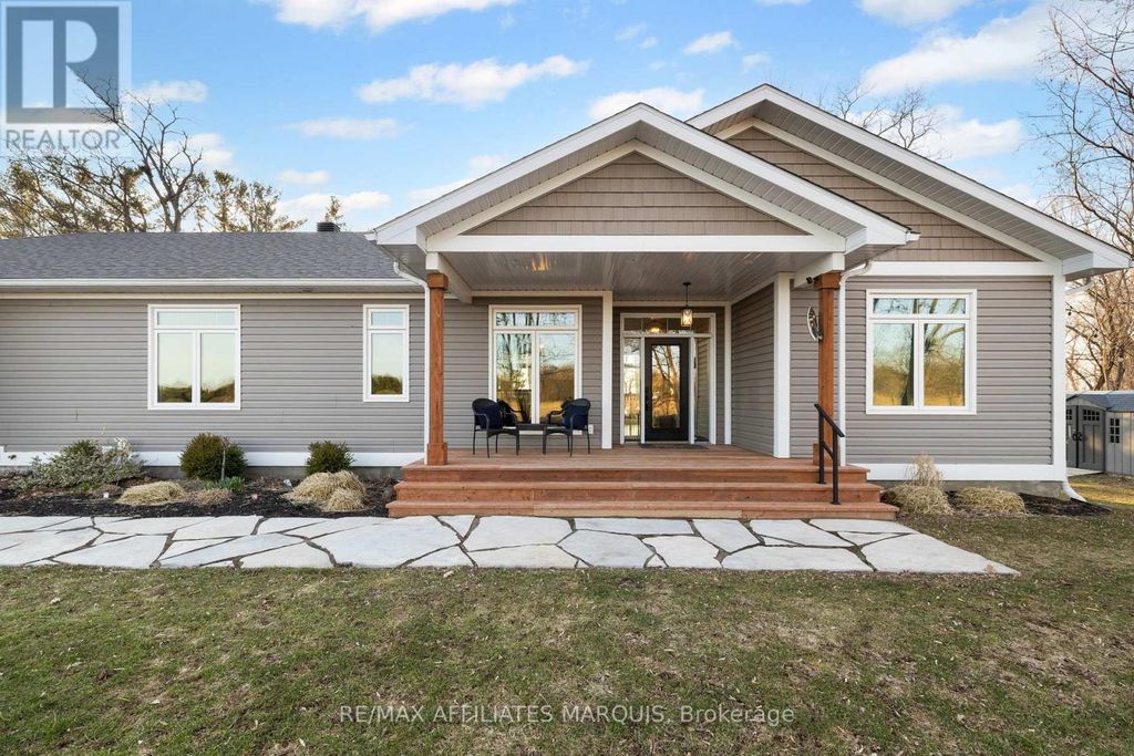 12 R9 Road, Rideau Lakes