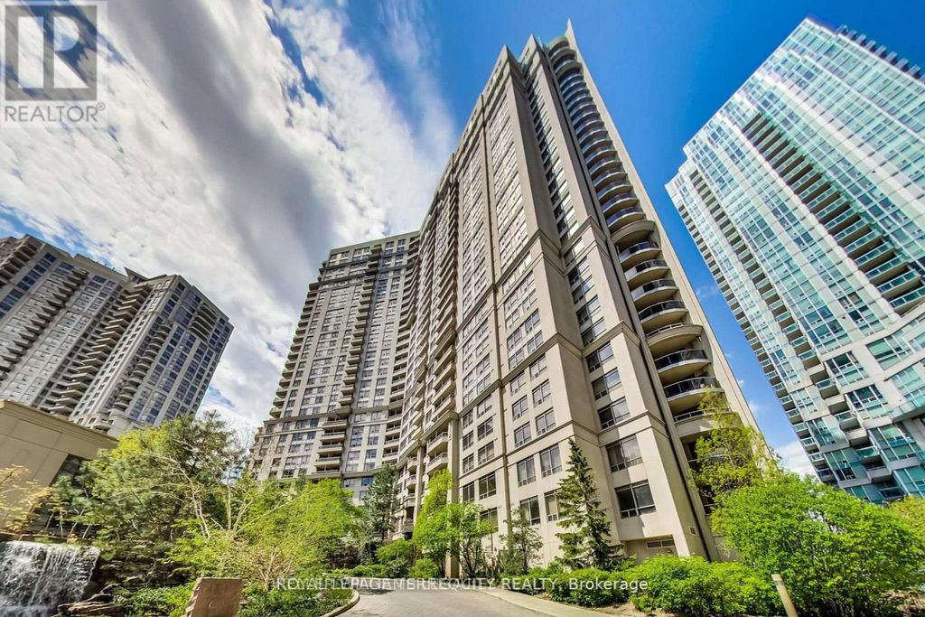 226 - 3888 Duke Of York Boulevard, Mississauga (city Centre)