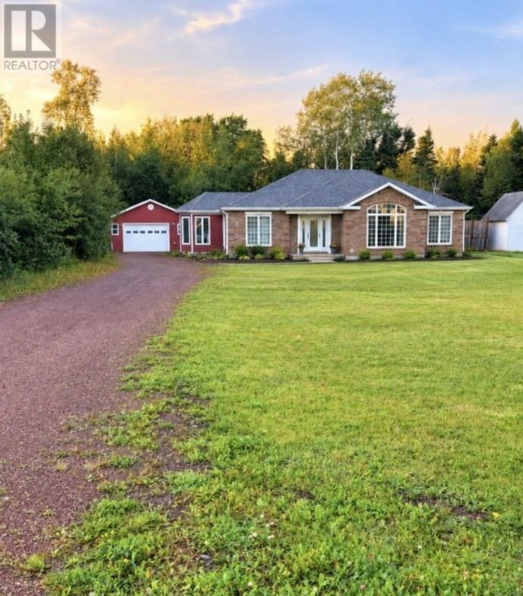 379 Grenfell Heights, Grand Falls-Windsor