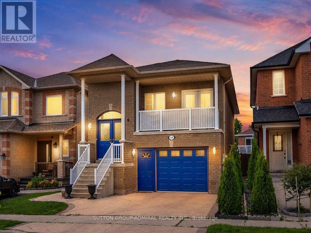 119 Blackthorn Drive, Vaughan (maple)