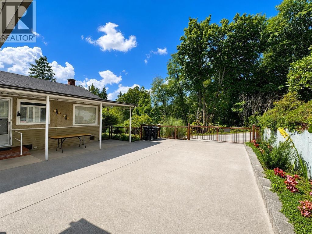 4409 Marine Drive, Burnaby