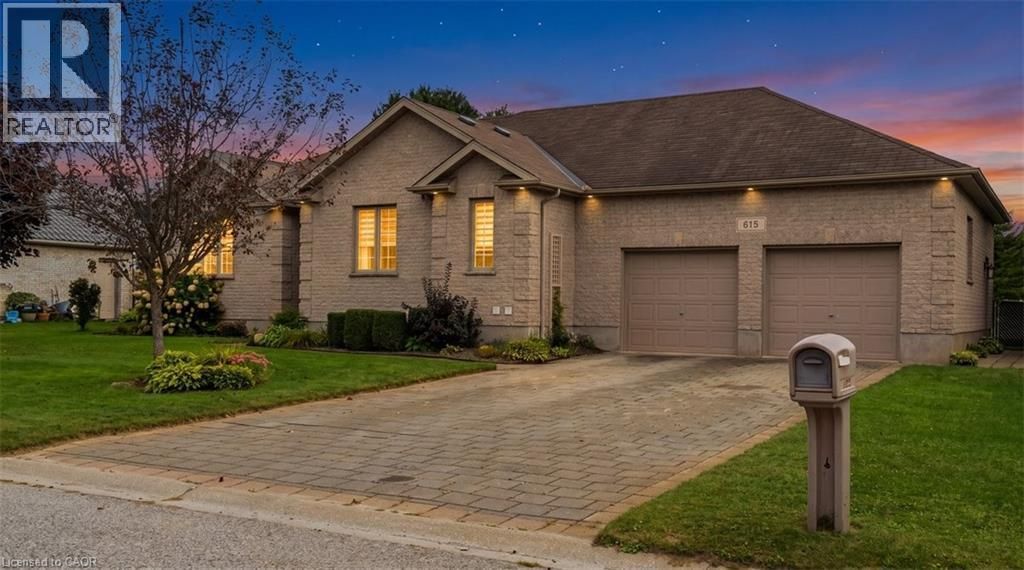 515 Woodward Drive, Mount Brydges