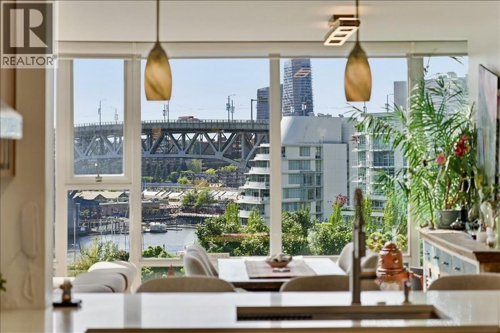 803 455 Beach Crescent, Vancouver