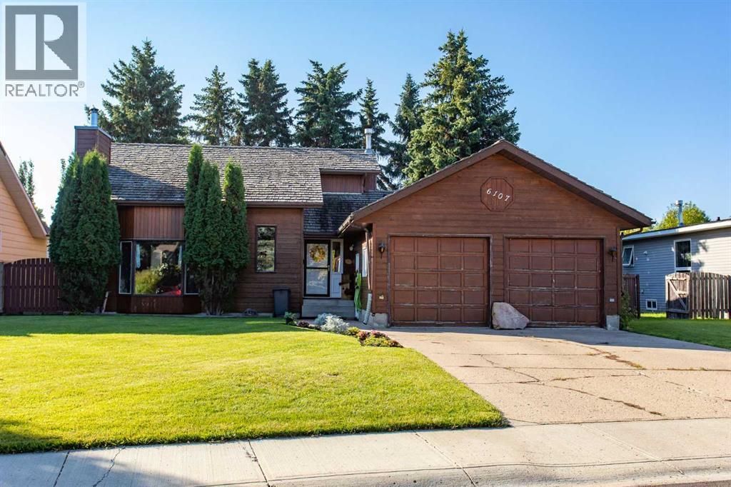 6107 55 Avenue, Ponoka