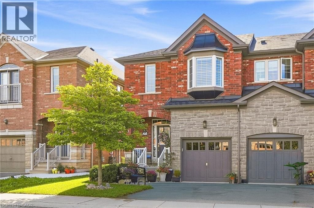 745 Farmstead Drive Unit# 55, Milton