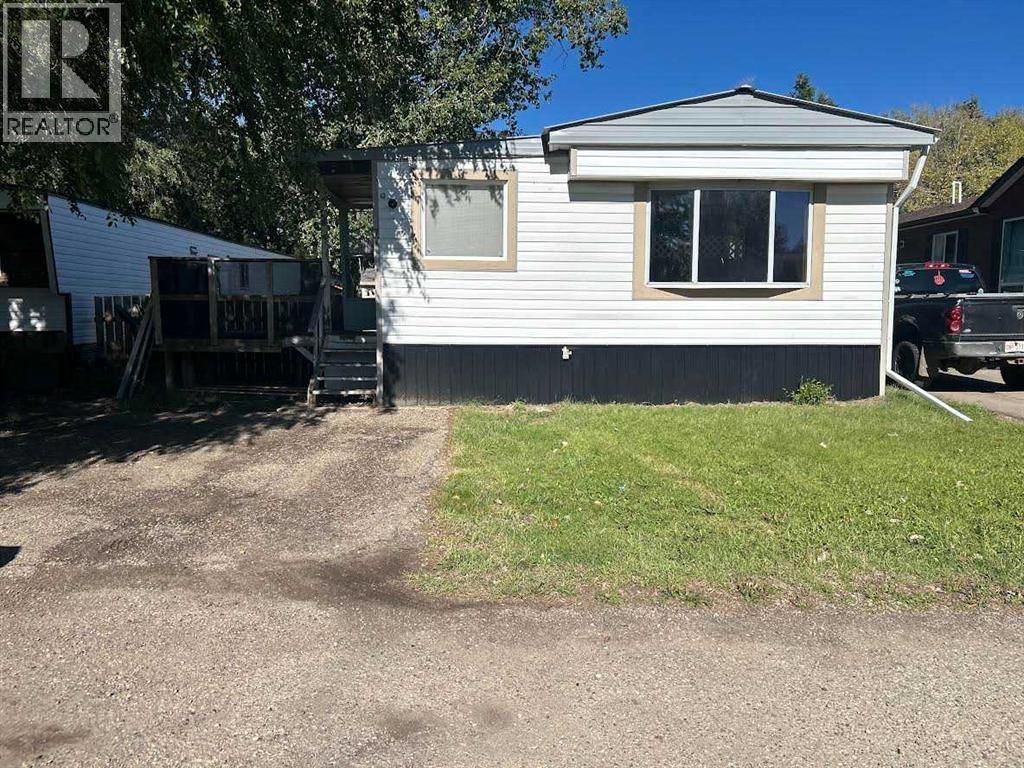 77 Greenbrook Village, Brooks