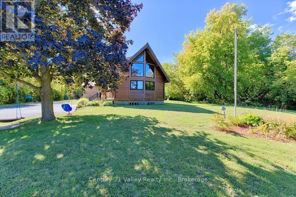 7969 60 Highway, Bonnechere Valley