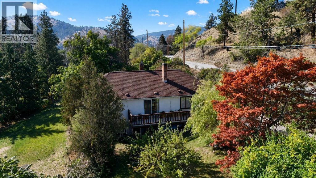 15610 Fosbery Road, Summerland