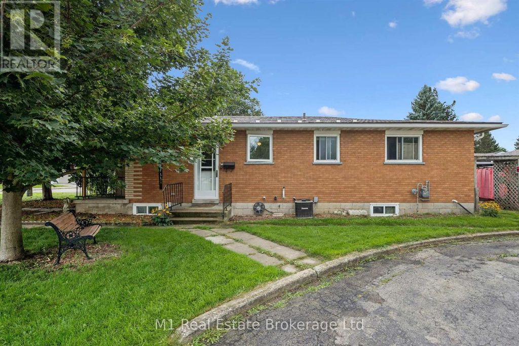 205 Albert Street, Minto