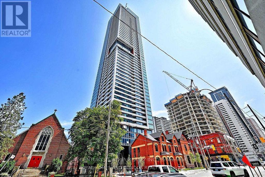 4007 - 609 Sherbourne Street, Toronto (north St. James Town)