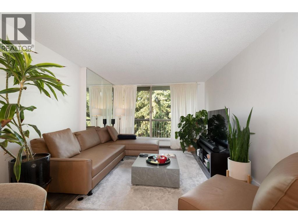 901 2020 Fullerton Avenue, North Vancouver