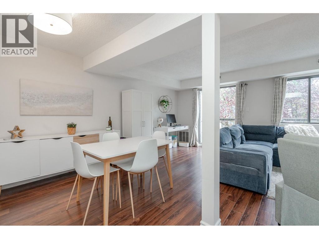 7363 Capistrano Drive, Burnaby