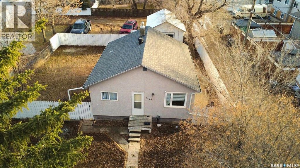 1428 Winnie Street, Swift Current