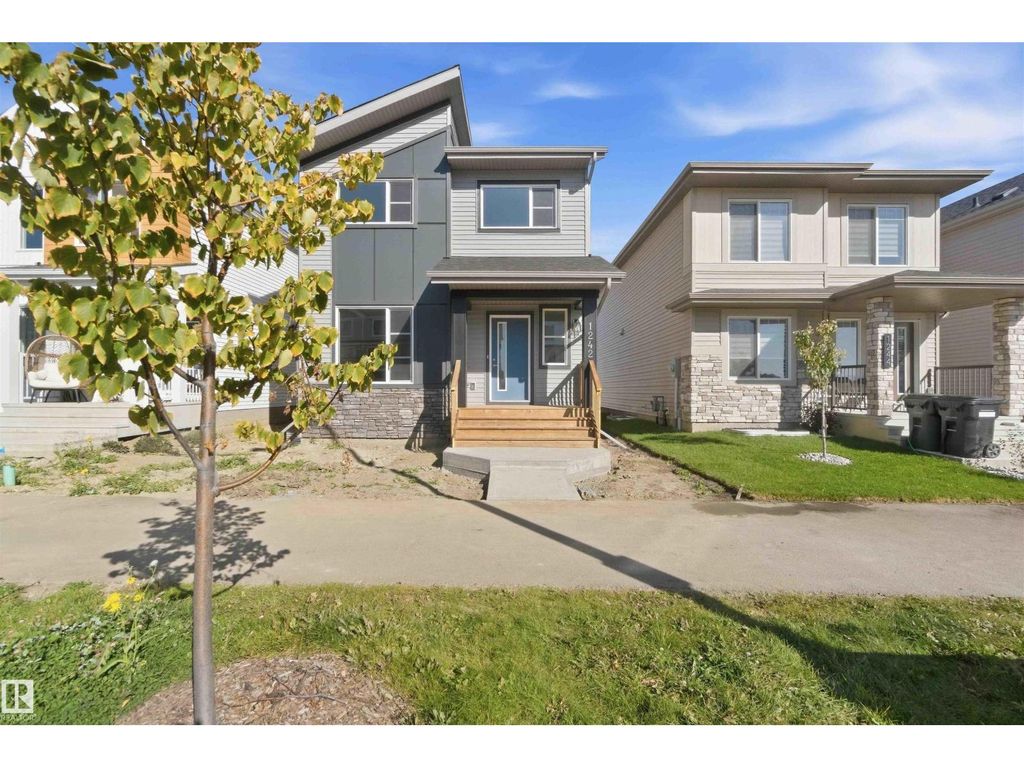 1242 Mcleod Av, Spruce Grove