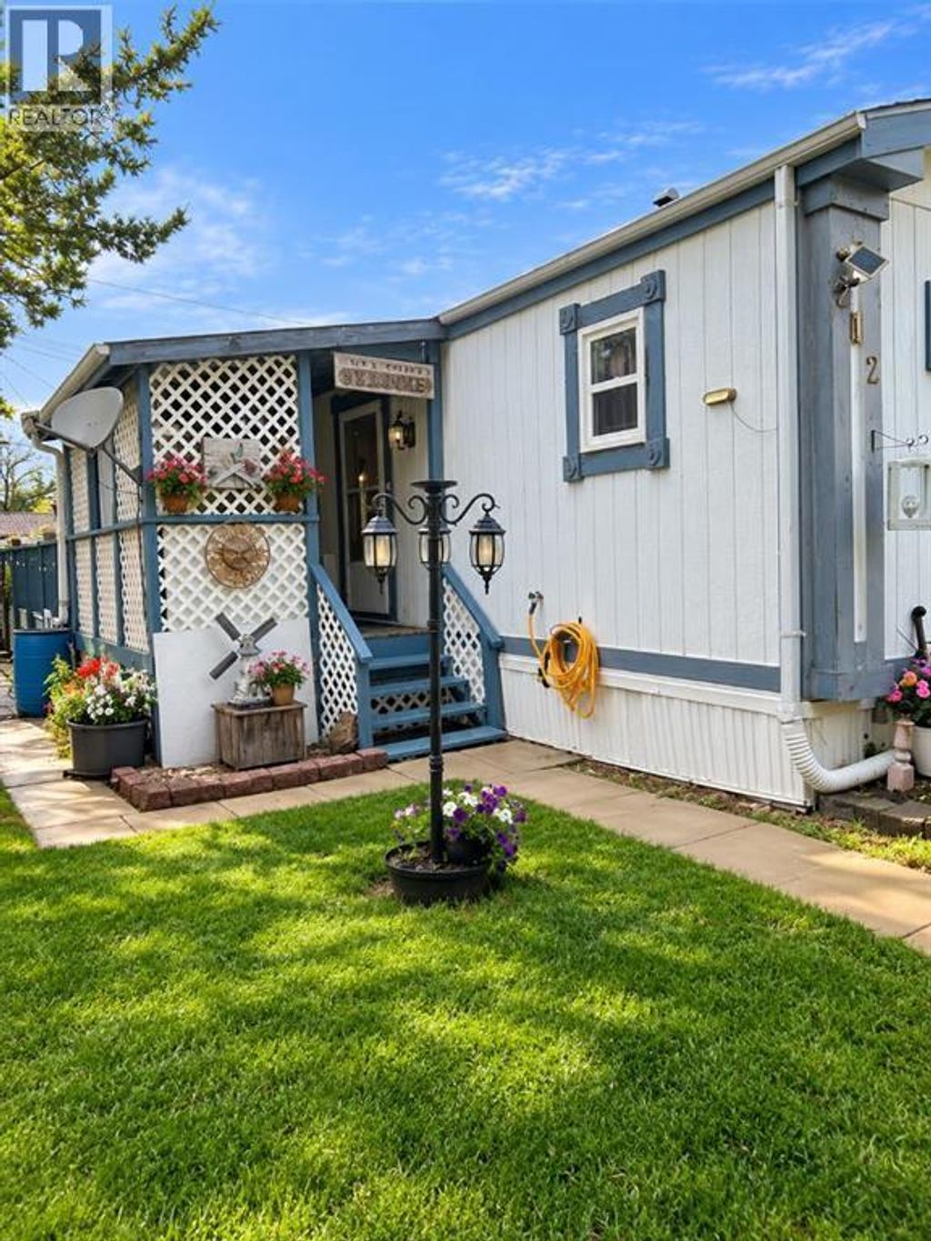 212 Lucknow Street, Veteran