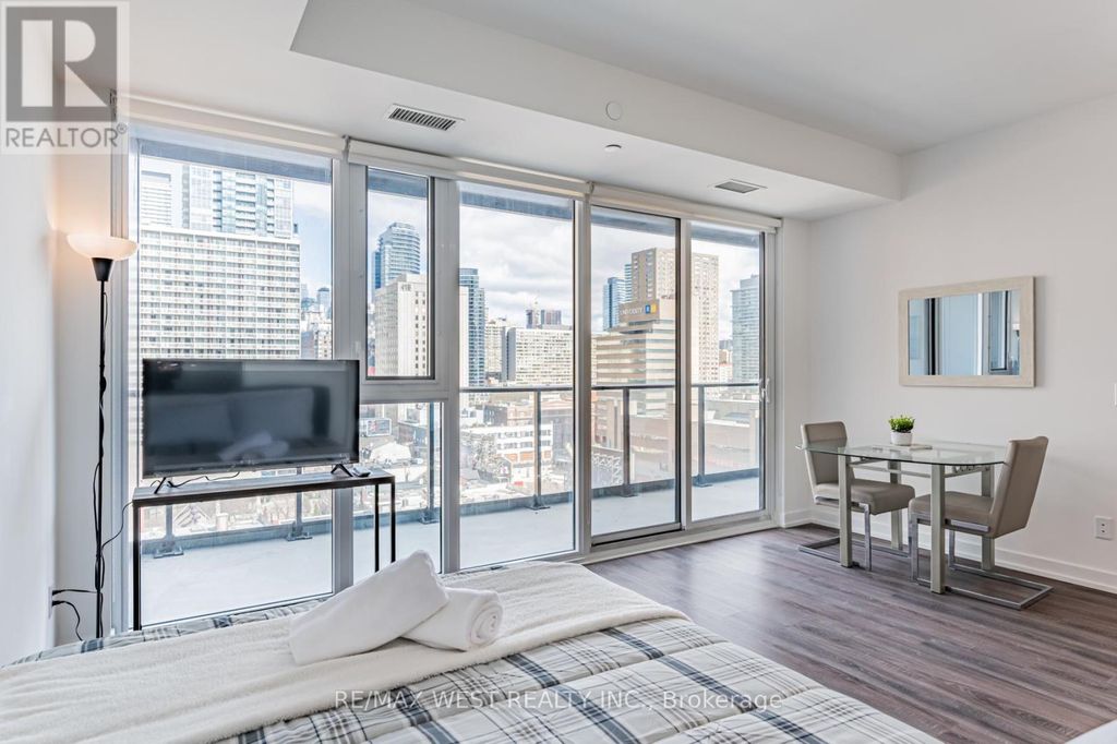 901 - 20 Edward Street, Toronto (bay Street Corridor)