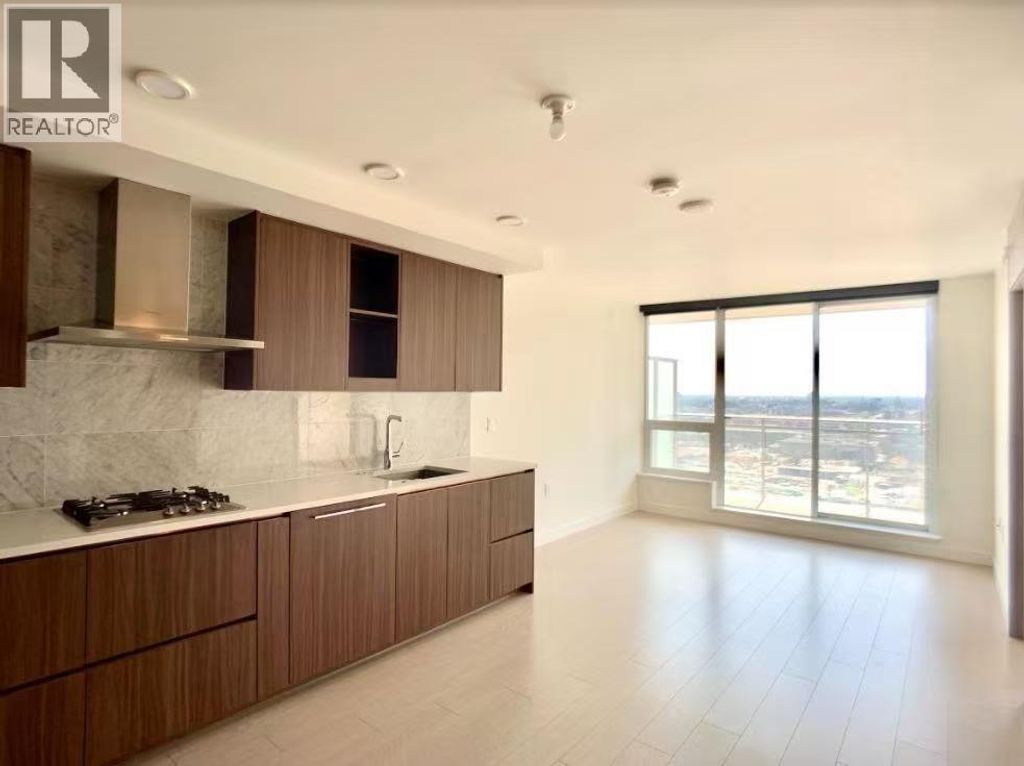 19f 433 Marine Drive, Vancouver