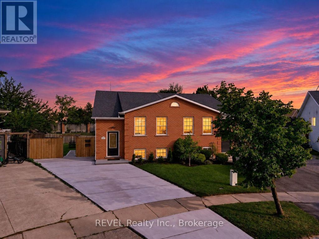 4966 Windgate Drive, Niagara Falls (ascot)