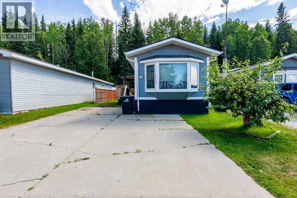 162 Skogg, Hinton