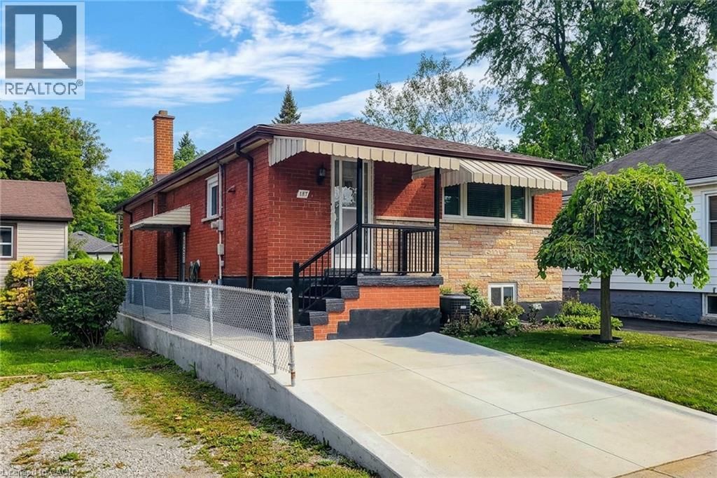 137 East 16th Street, Hamilton