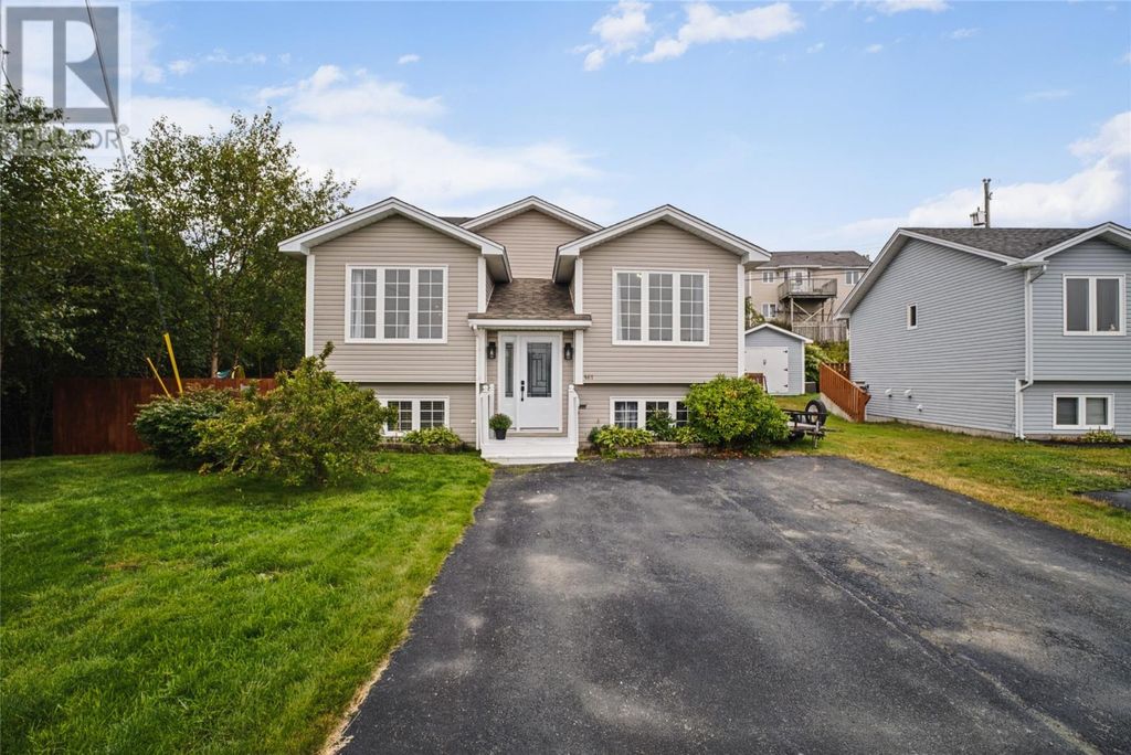 161 Lanark Drive, Paradise