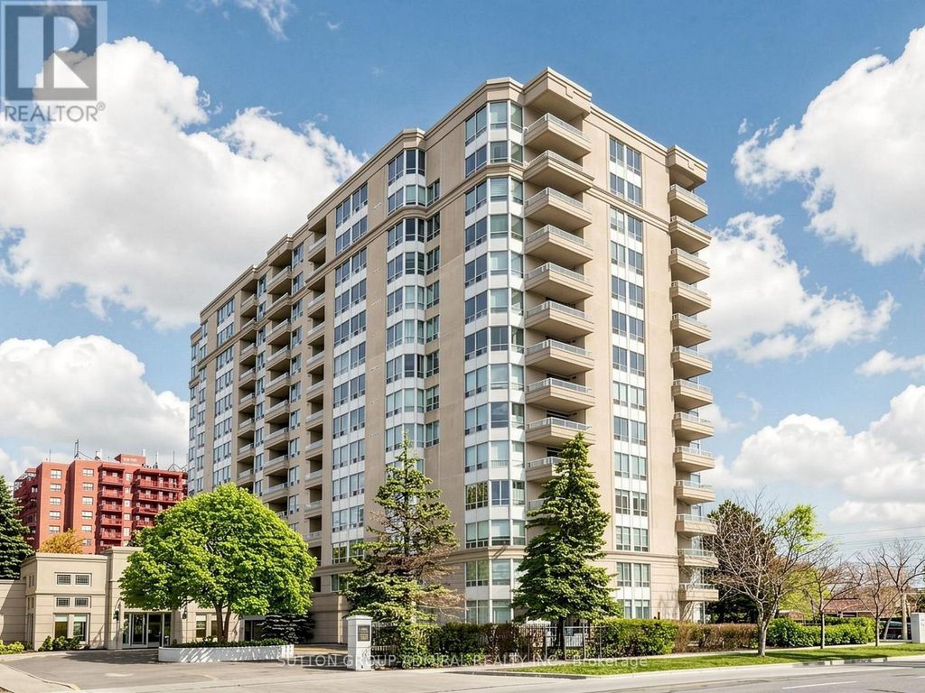1004 - 2 Covington Road, Toronto (englemount-Lawrence)