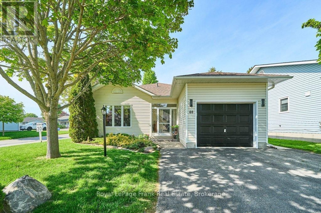40 Niagara Trail, Clarington (newcastle)