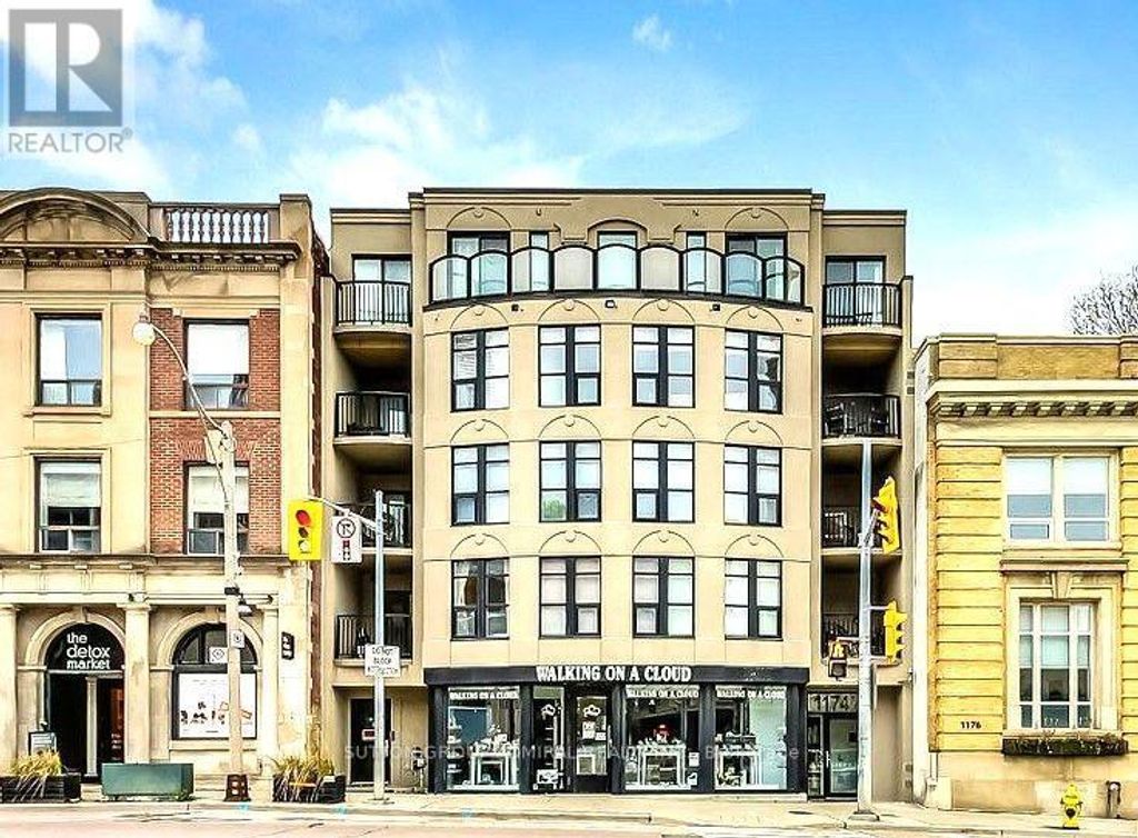 301 - 1174 Yonge Street, Toronto (annex)