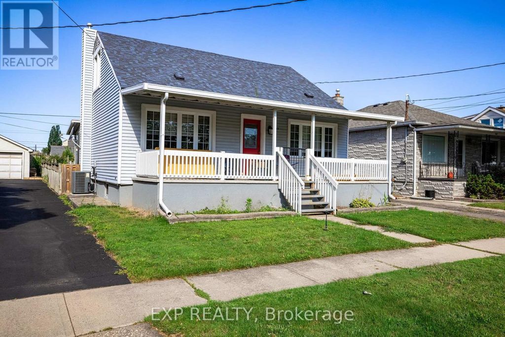 Upper - 293 Mcalpine Avenue S, Welland (lincoln/crowland)