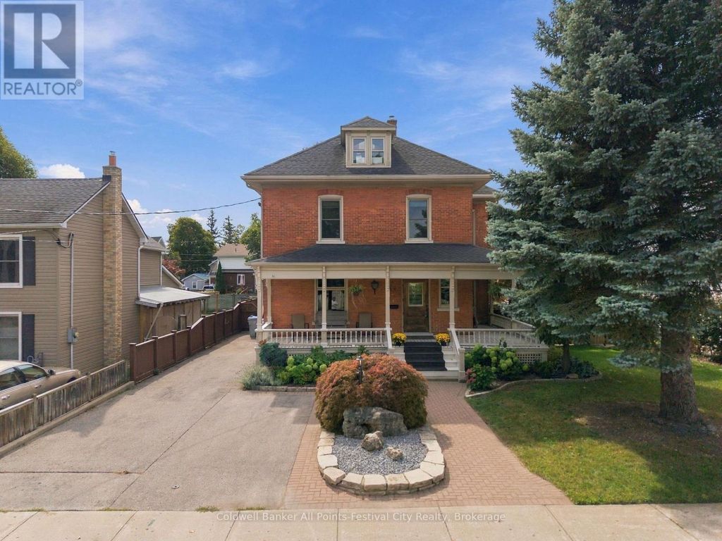 44 Trafalgar Street, Goderich (goderich (town))