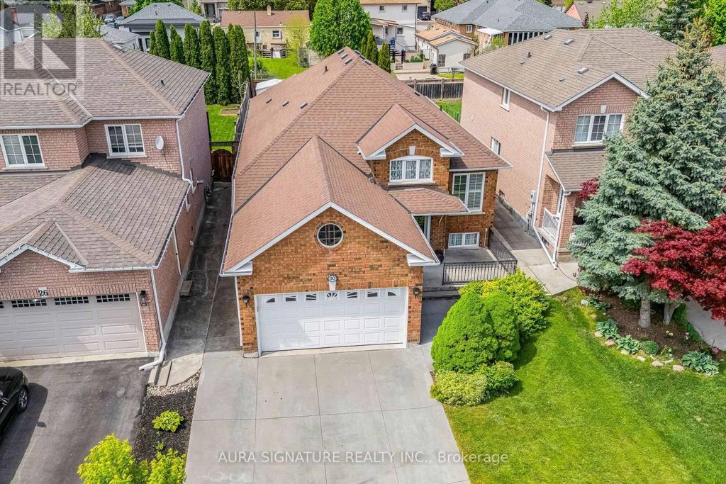 30 Graceview Court, Vaughan (west Woodbridge)