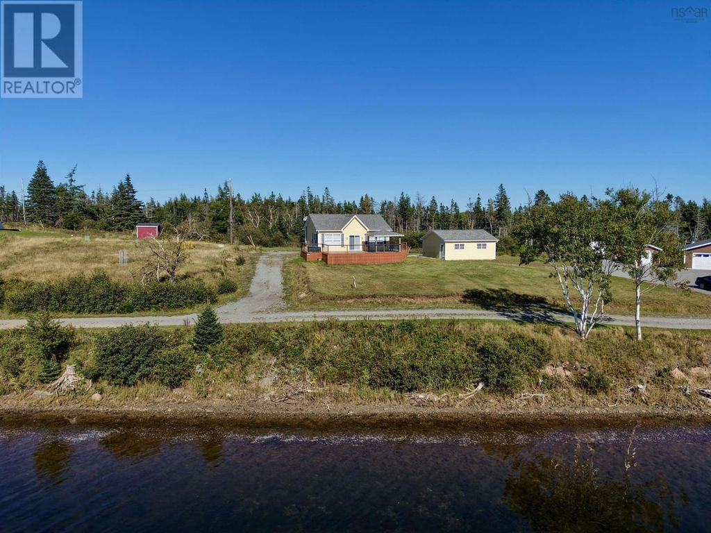 153 Burkes Rd., French Cove