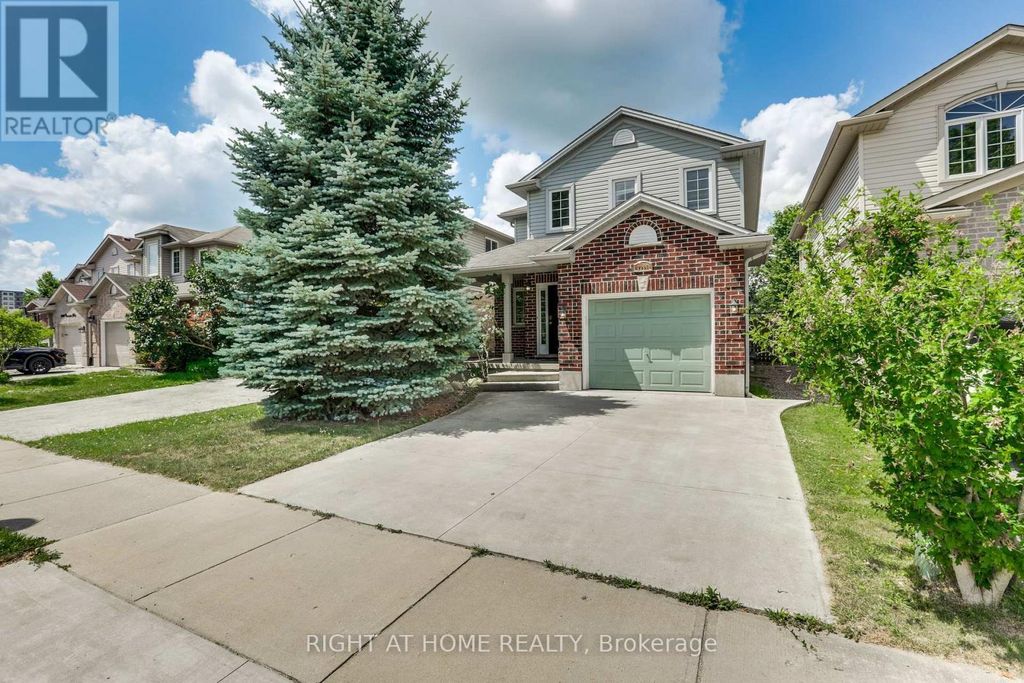2206 Coronation Drive, London North (north E)