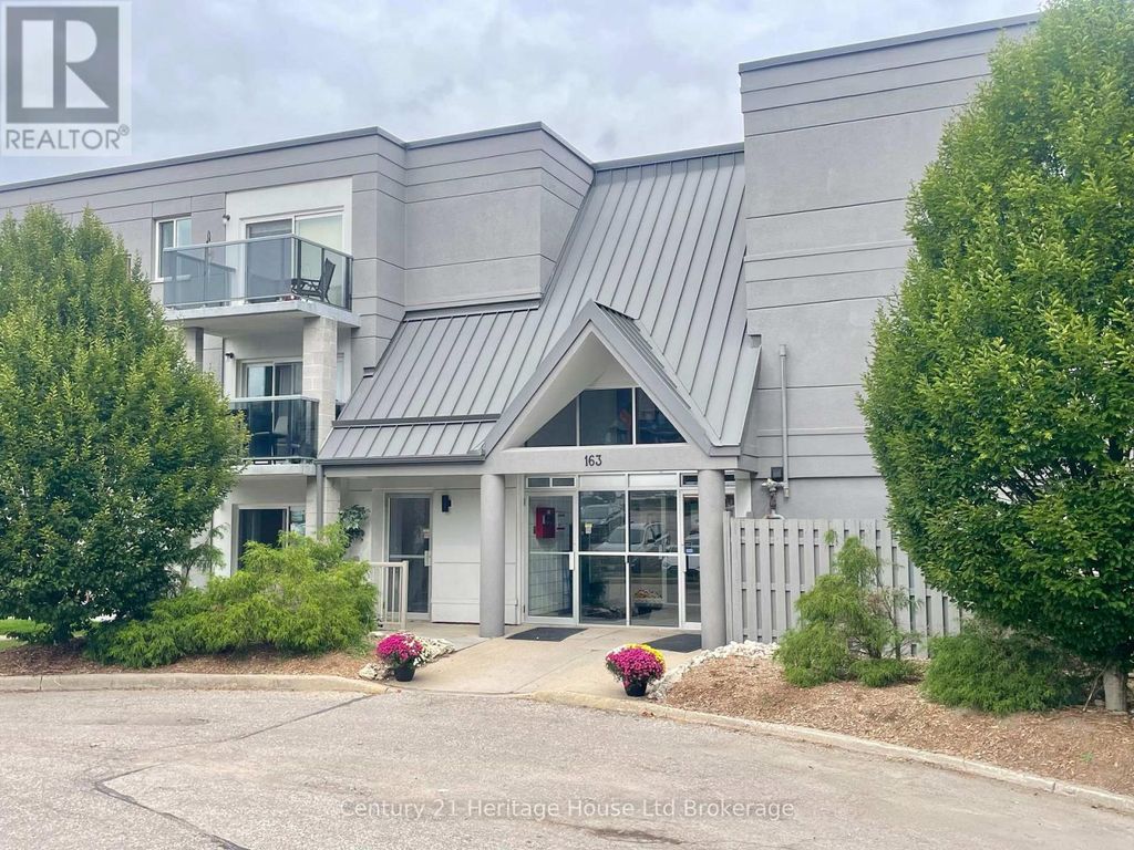 202 - 163 Ferguson Avenue, Woodstock (woodstock - South)