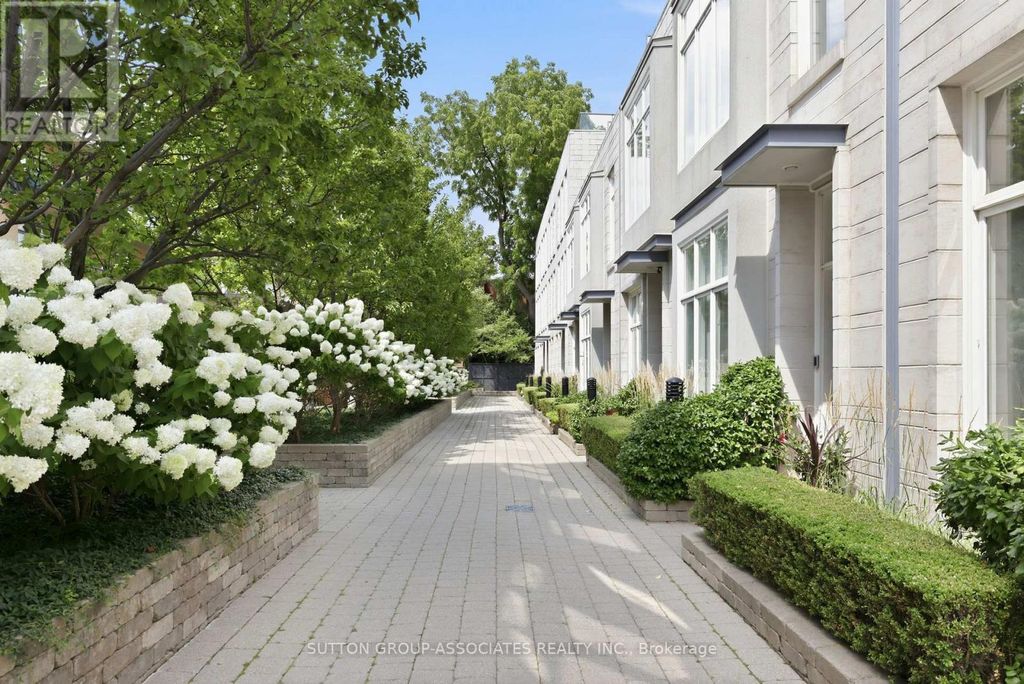 Th9 - 385 Brunswick Avenue, Toronto (annex)