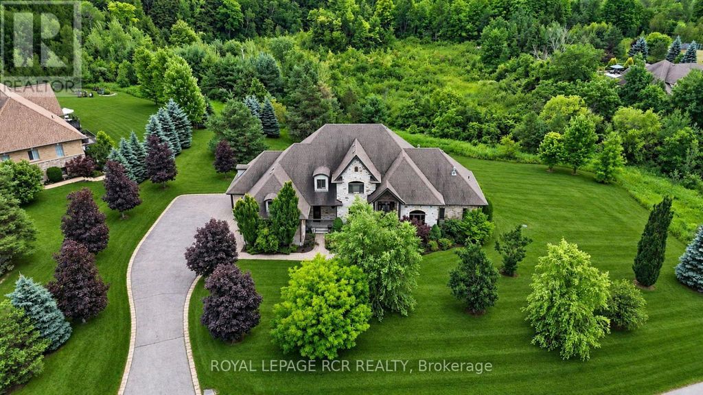 7 Proctor Avenue, Caledon