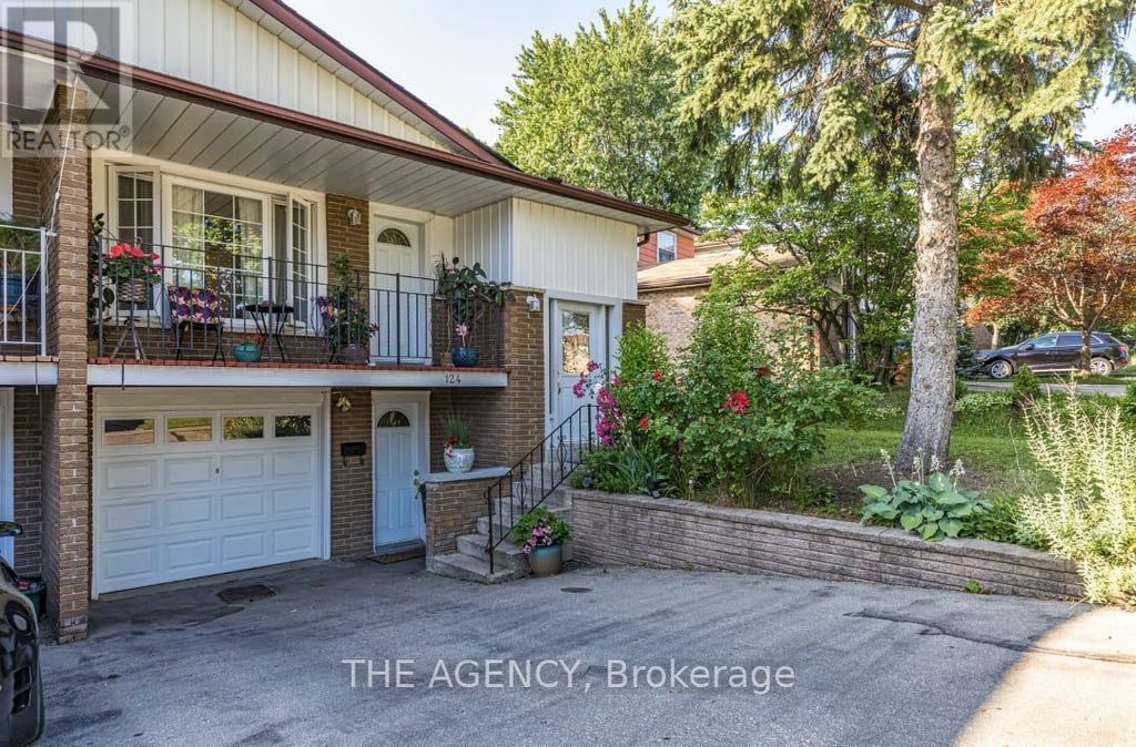124 Van Horne Avenue, Toronto (don Valley Village)
