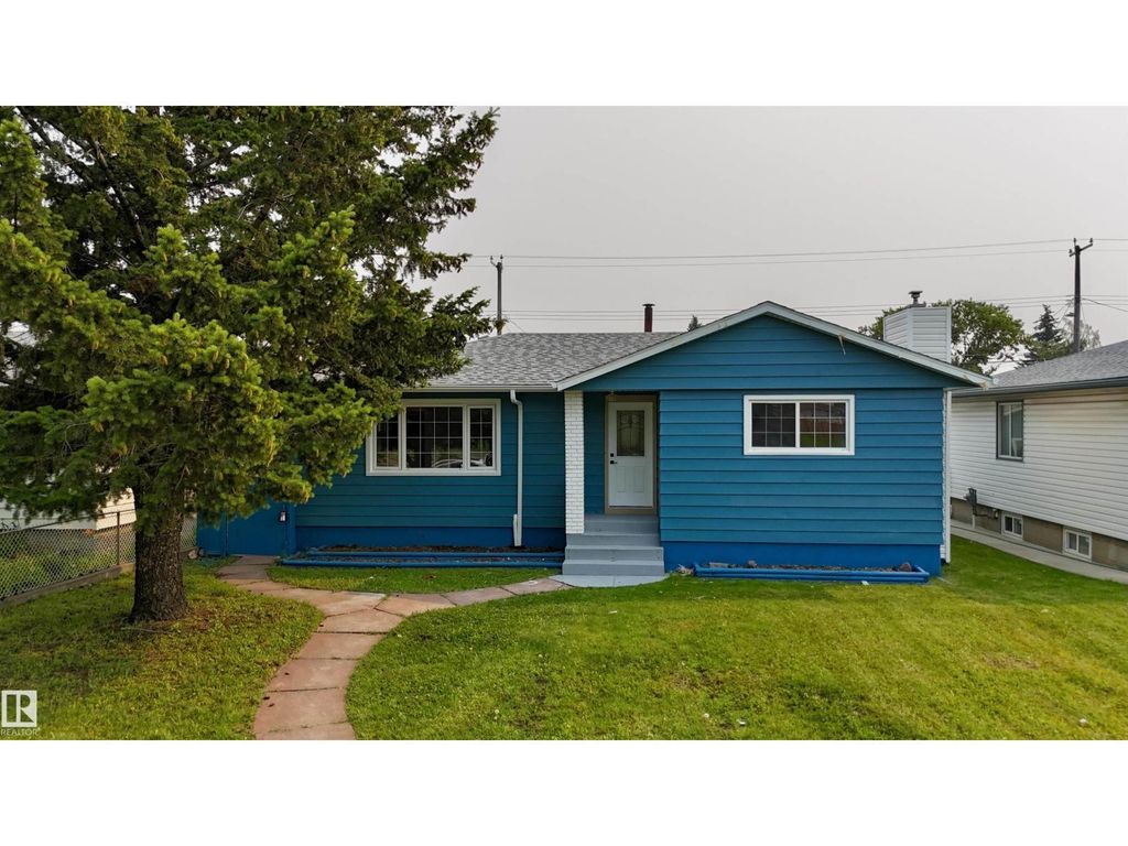 12023 137 Av Nw, Edmonton